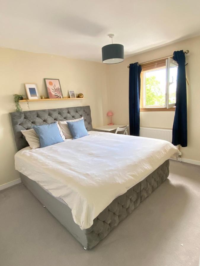 Cozy Bedroom In Shared Accommodation With Free Parking إدنبرة المظهر الخارجي الصورة